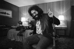 Singer-songwriter and guitarist Jerry Garcia (1942 - 1995) of American rock band The Grateful Dead, London, 4th April 1972. (Photo by Michael Putland/Getty Images)