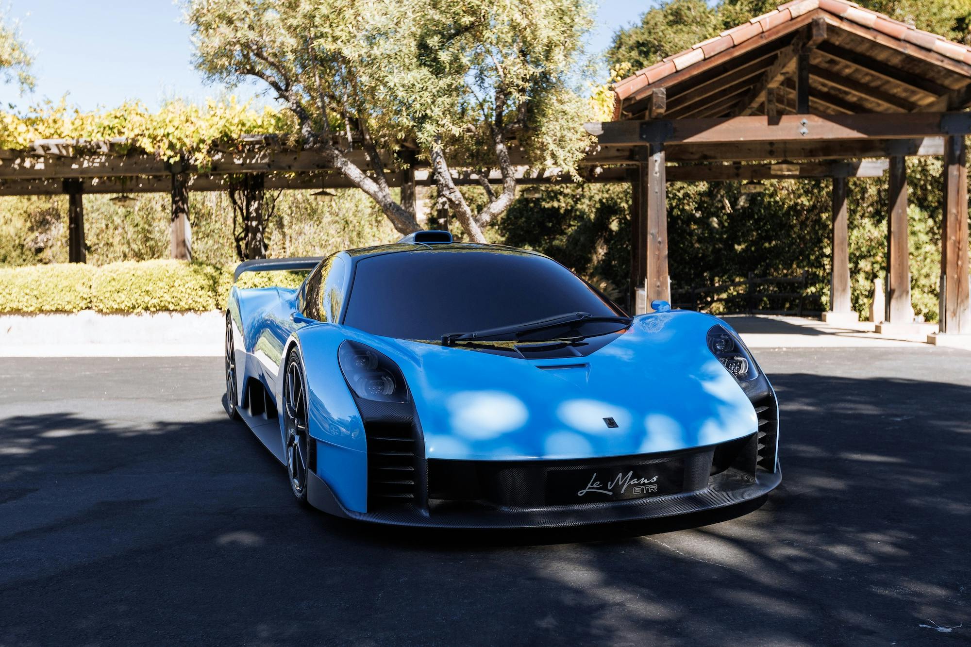 Gordon Murray Special Vehicles Le Mans GTR front