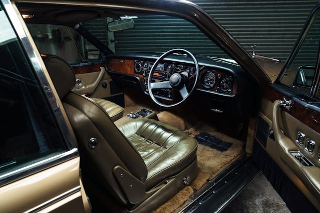Rolls Royce Camargue interior