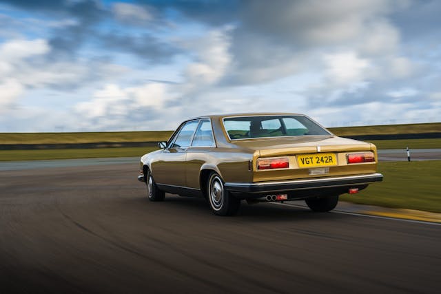 Rolls Royce Camargue action rear