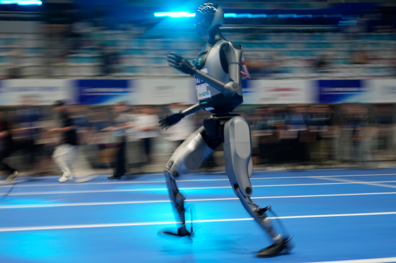 APTOPIX China Humanoid Robot Games