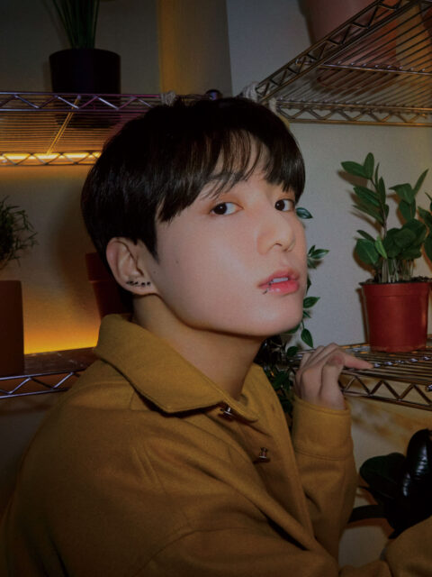 Jungkook-fullBodyPicture(10)