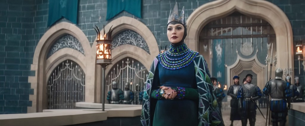 Gal Gadot Says ‘Pressure’ To Condemn Israel Led To ‘Snow White’ Flop