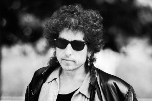 American singer and songwriter Bob Dylan, circa 1985. (Photo by Dave Hogan/Getty Images)