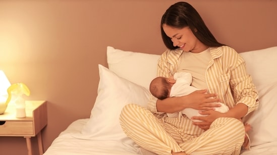 Weight loss during breastfeeding varies widely among individuals. (Shutterstock)