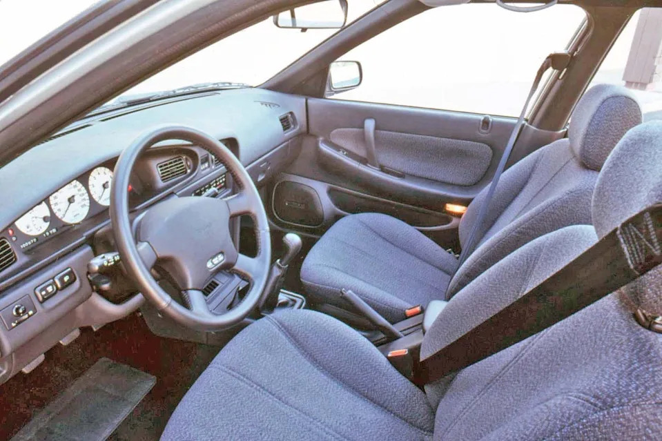 1989 nissan maxima se