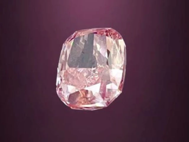 $25m pink diamond recovered as Dubai police nab thieves within hours