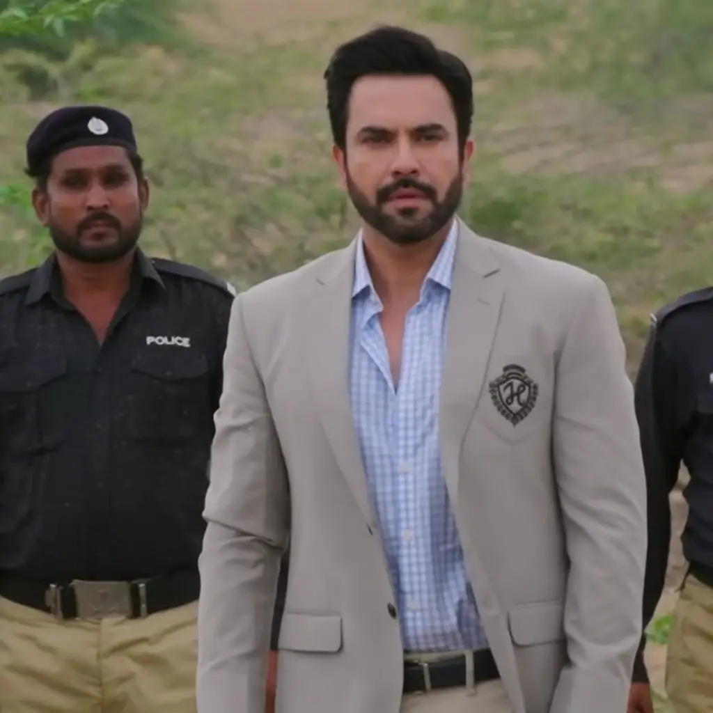 Do Kinaray Episode 53 – Waleed’s Rescue Of Dureshehwar Divides Fans
