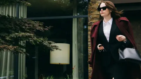 Universal Emma Stone stars as Michelle Fuller in director Yorgos Lanthimos' Bugonia