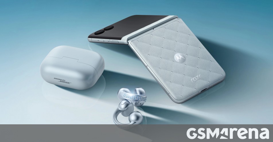 Motorola announces its blinged-up Swarovski Razr and Buds Loop in Pantone Ice Melt color