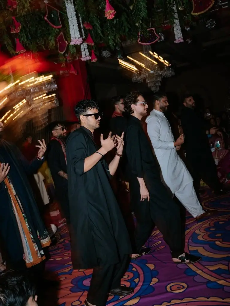 Hasan Raheem & Noor Hasan Mehendi HD Pictures