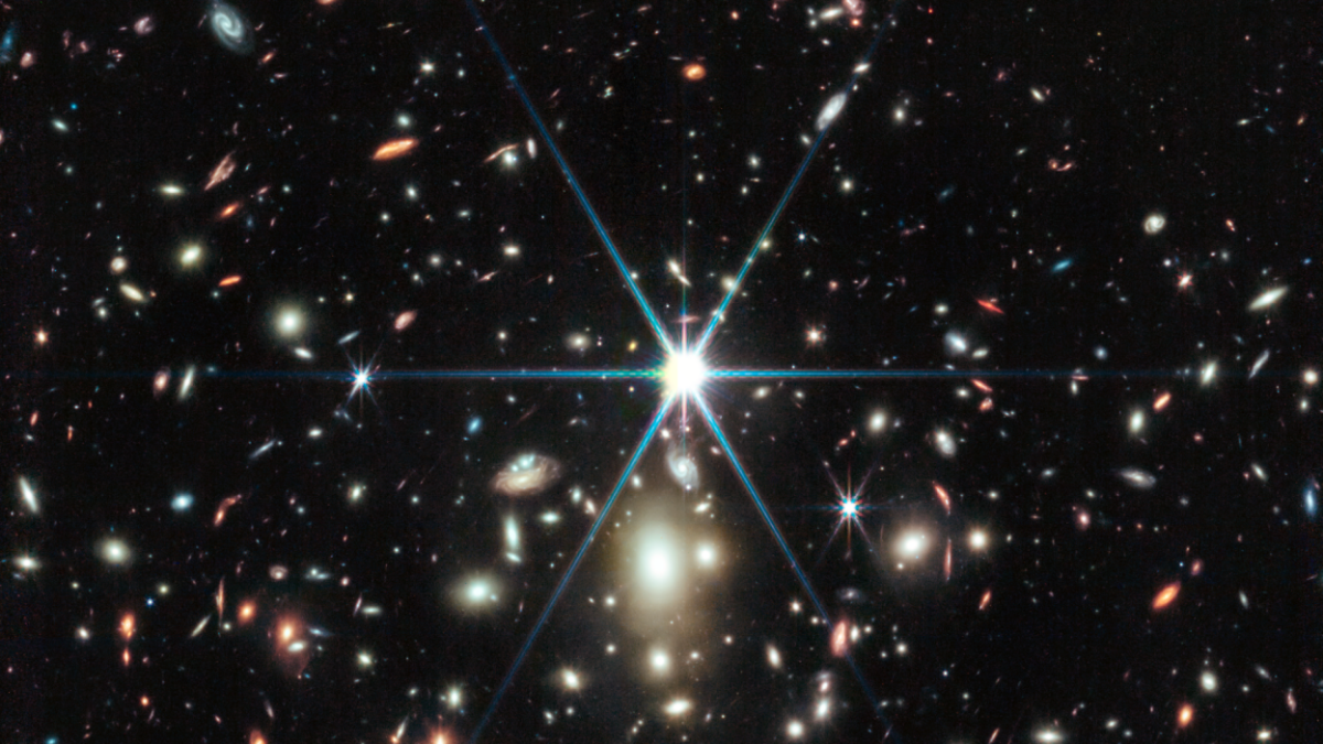 Earendel, farthest and earliest star ever seen, might not be what it seems