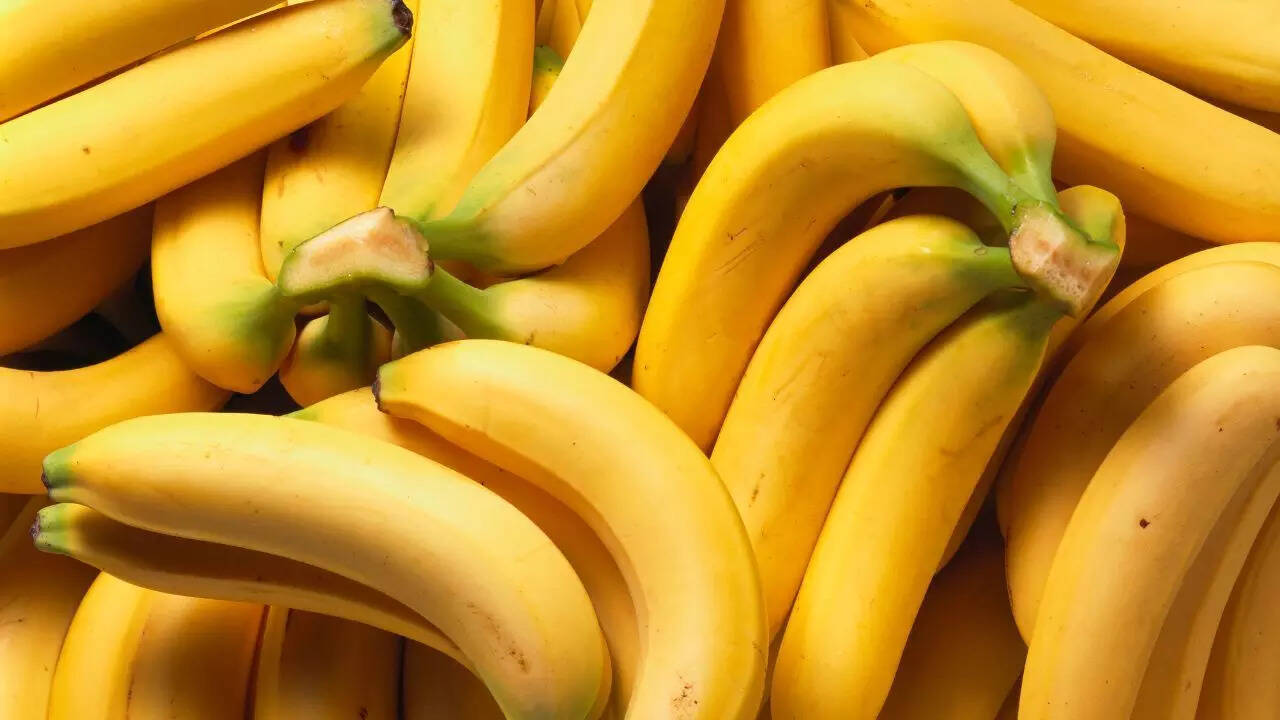 How potassium-rich foods help lower blood pressure naturally