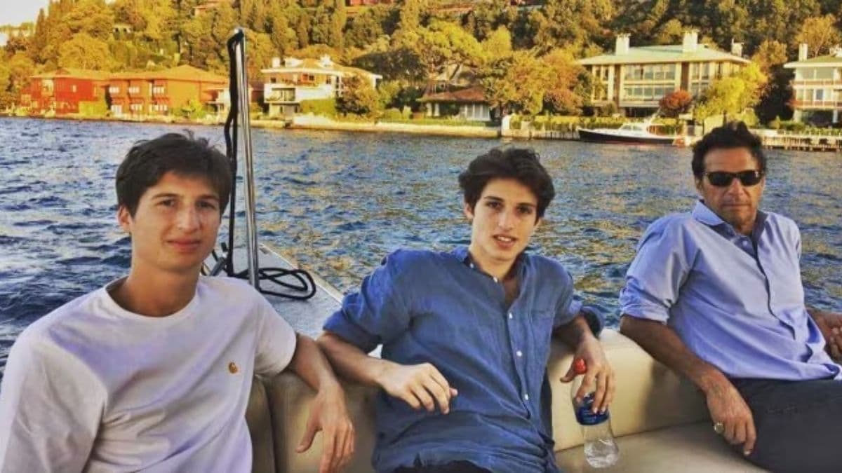 Imran Khan’s sons urge Donald Trump to help their incarcerated father, say POTUS ‘can make a difference’ – Firstpost