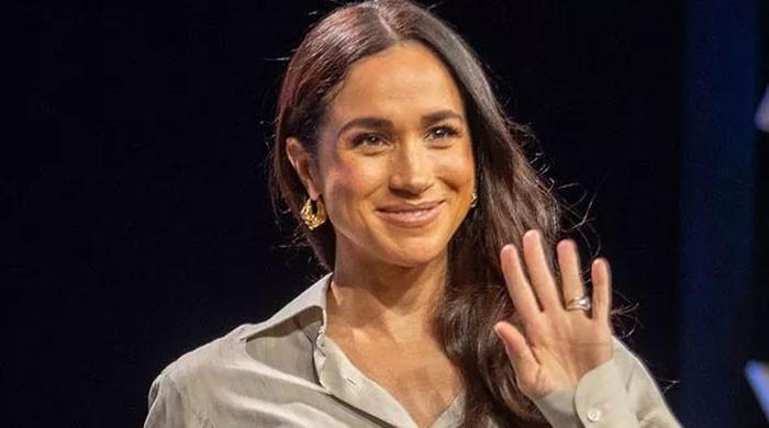 Meghan Markle abandoned as Prince Harry has ‘bigger fish to fry’