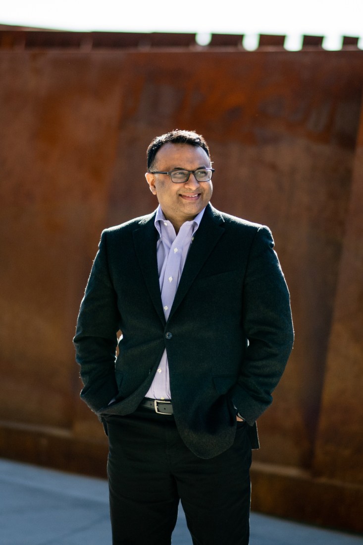 Headshot of Neil Maniar.