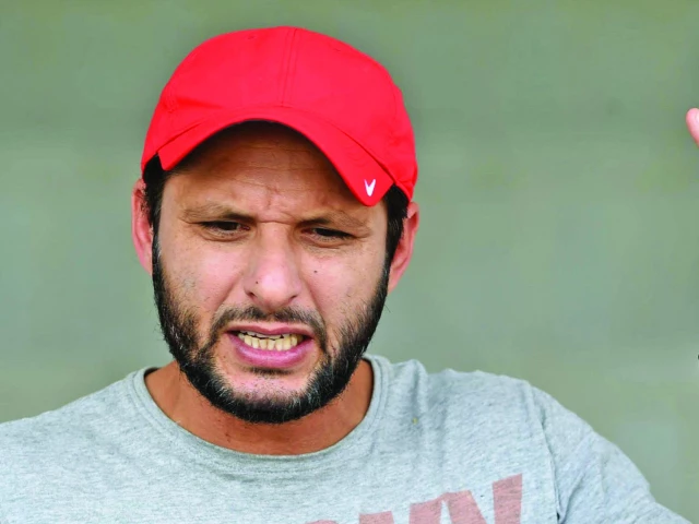 Shouldn’t have dropped Babar: Afridi
