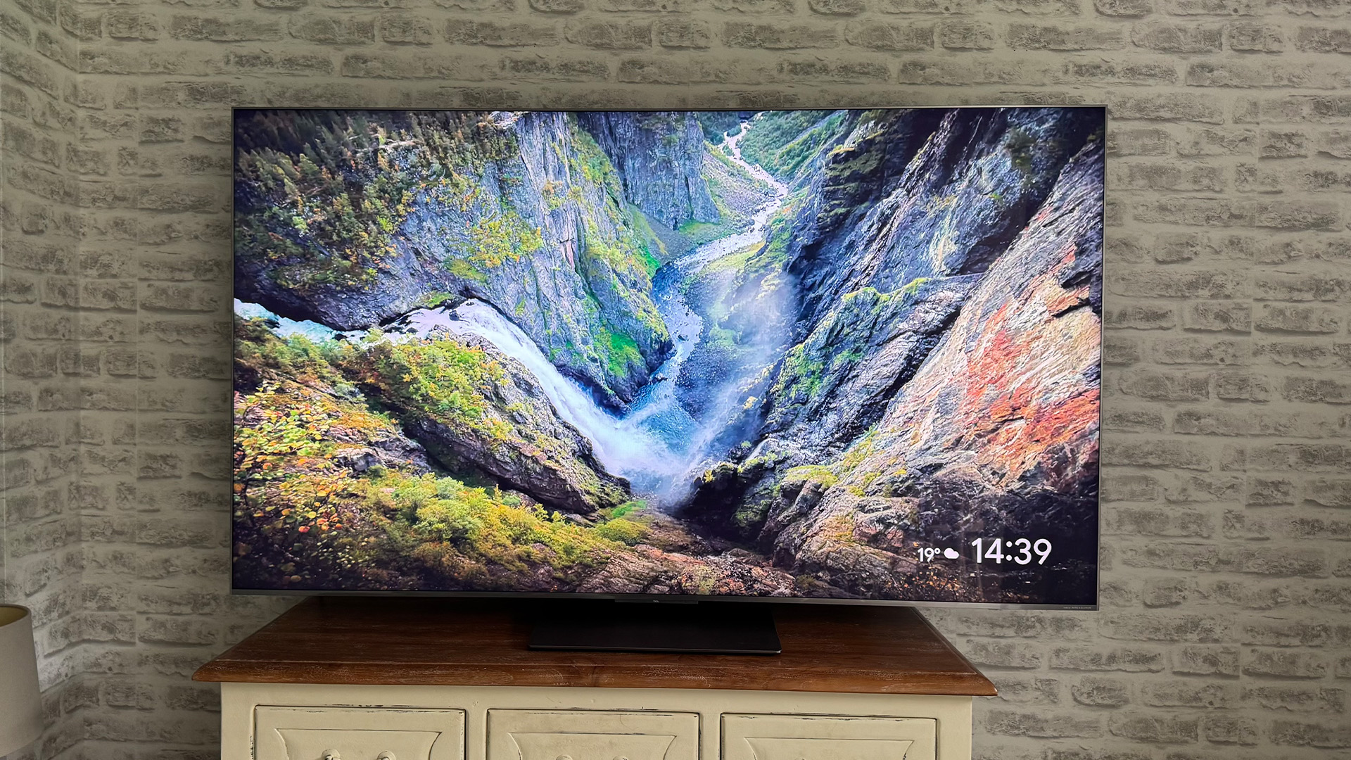 TCL 65C8K review: a winning blend of extreme brightness, outstanding backlight control and aggressive pricing