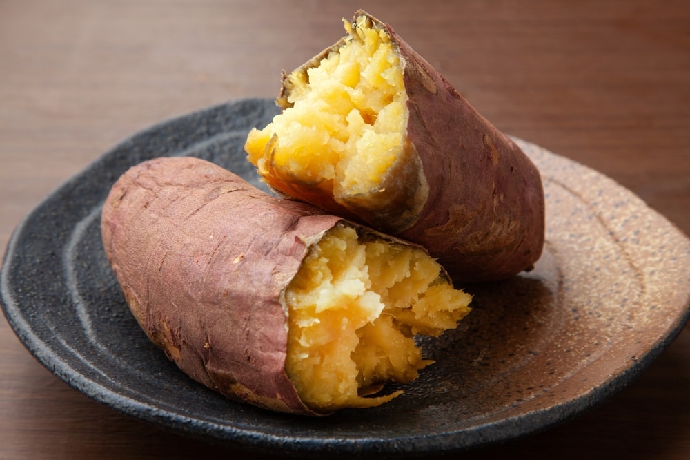 Sweet potato is suitable for lunch.(Shutterstock)