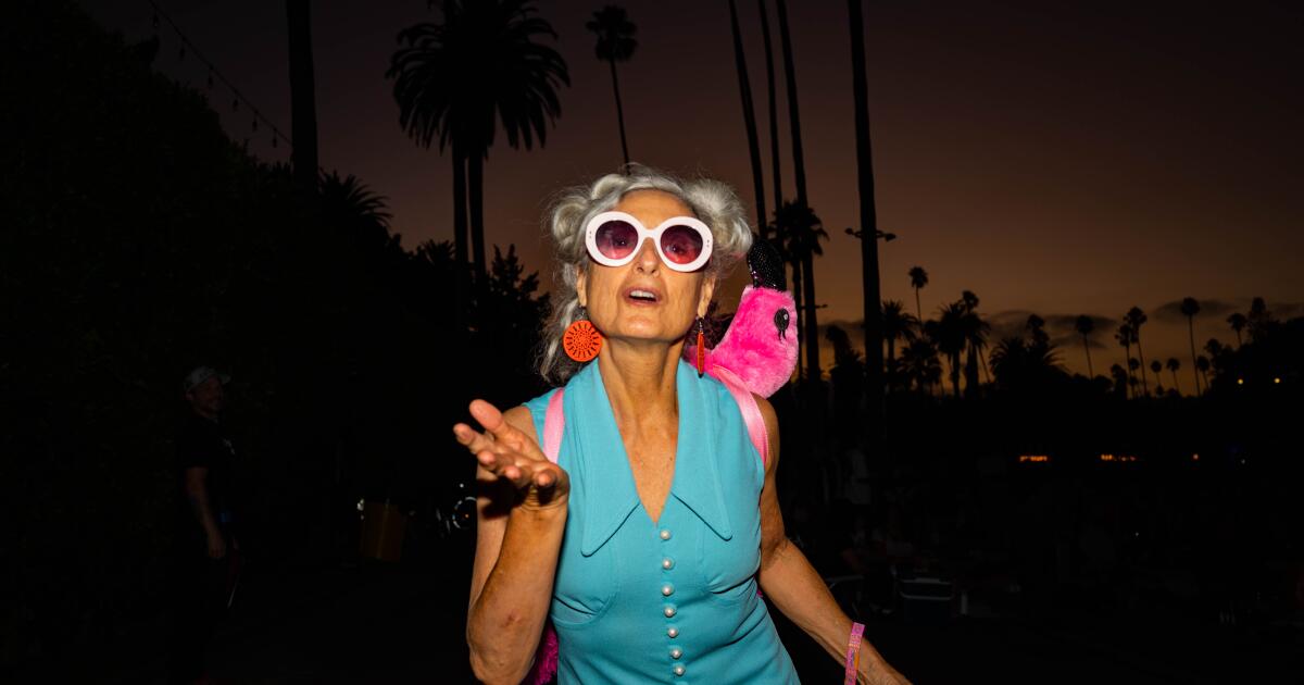 Cinespia’s ‘Zoolander’ screening gave fashion, drama, camp — and Ben Stiller