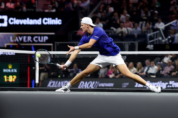Jakub Mensik was a valuable addition to Team Europe, winning his singles and doubles on Friday, and returning for a second singles on Sunday against Alex de Minaur. 