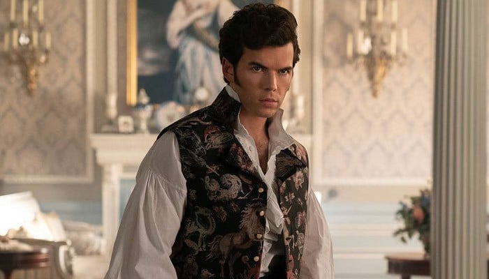 Luke Newton to make theater debut with ‘House of McQueen’