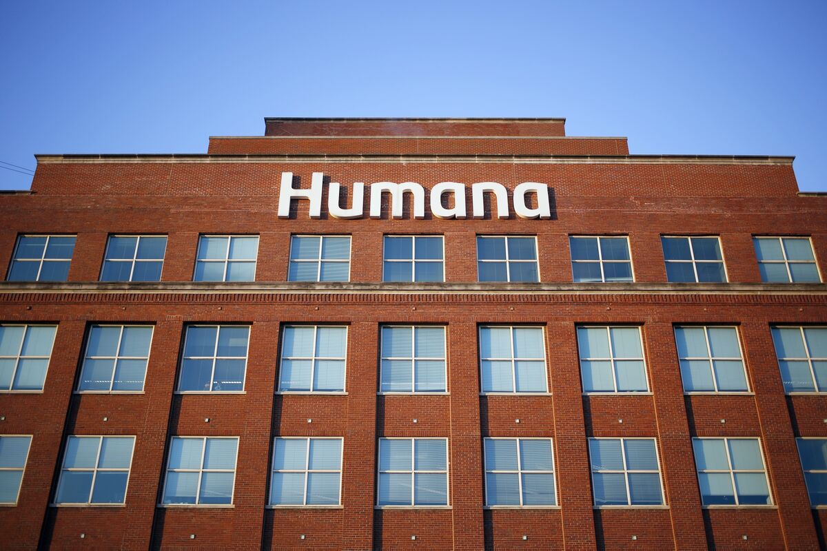 Humana Sinks on Report That Medicare Bonuses Now Harder to Get – Bloomberg
