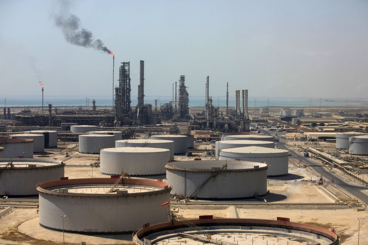 BlackRock Is Said to Get $10 Billion Financing for Aramco Deal