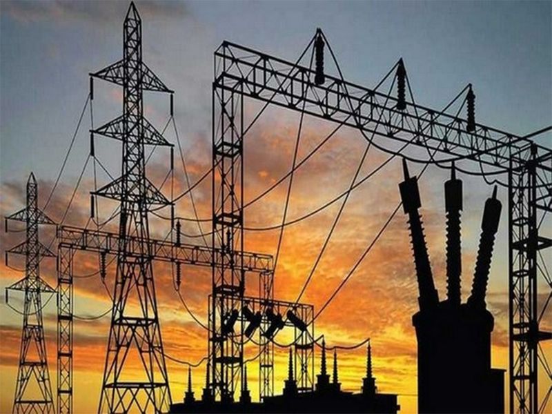 Karachi traders protest KMC’s decision to double utility charges, threaten to stop paying bills