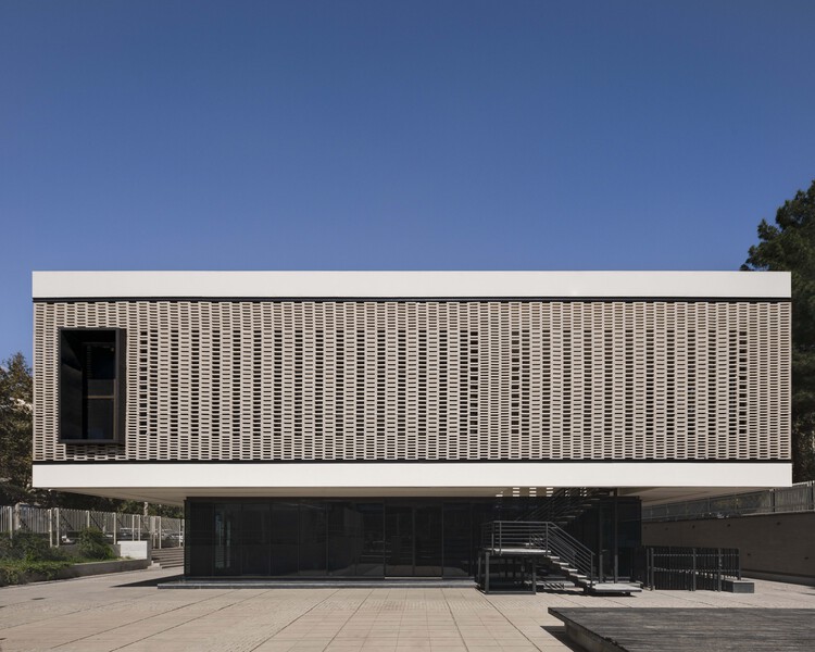 City Theater of Qazvin / GRI co. (Golden Rectangle Idea Consulting Engineers) - More Images