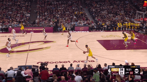 T.J. McConnell baseline drive past Max Strus