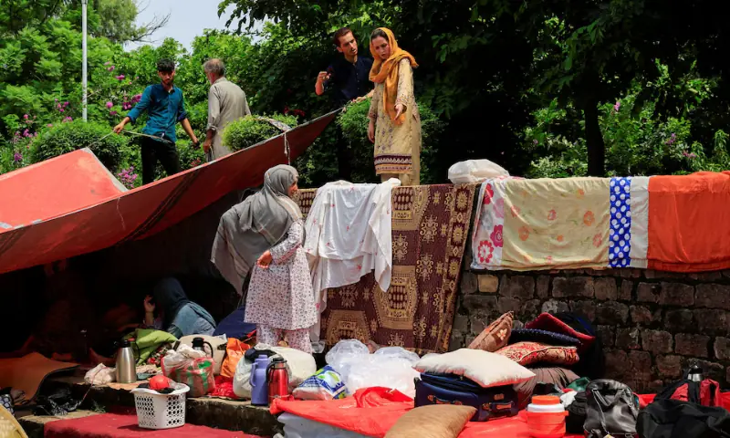 Govt plans to shut down 16 Afghan refugee camps amid ongoing repatriation – Pakistan