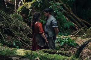 4238_D005_00229_RJessie Buckley stars as Agnes and Paul Mescal as William Shakespeare in director Chloé Zhao’s HAMNET, a Focus Features release.Credit: Agata Grzybowska / © 2025 FOCUS FEATURES LLC