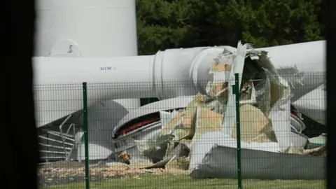 BBC The remains of blades that fell from a wind turbine 