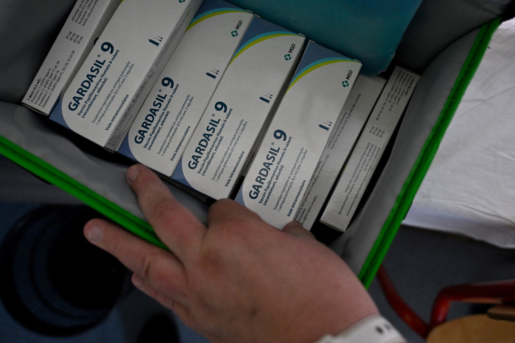 What you need to know about Pakistan’s first-ever HPV vaccination drive for girls aged 9 to 14