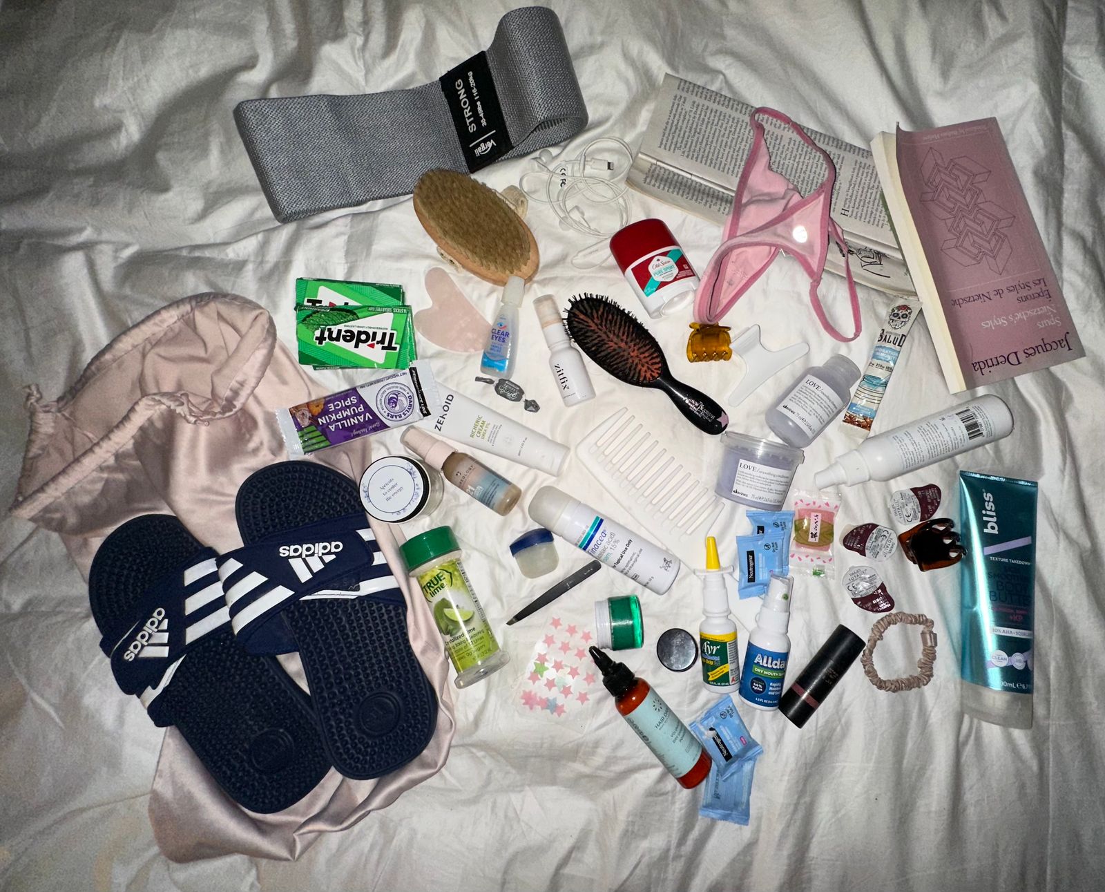 GQ Editors Reveal Whats In Their Gym Bag