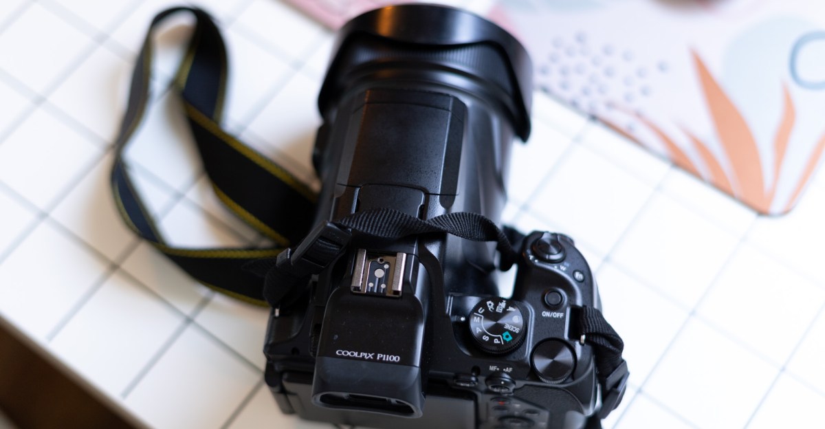 Here’s how the Pixel’s AI zoom compares to a real 100x lens