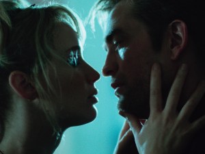 Jennifer Lawrence, Robert Pattinson in Die MY LIVE
