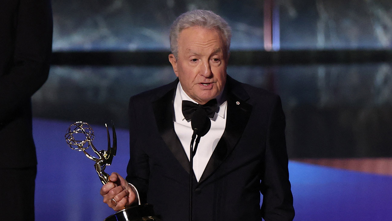 ‘SNL50’ Wins Best Variety Special Live Over Beyonce, Jay-Z