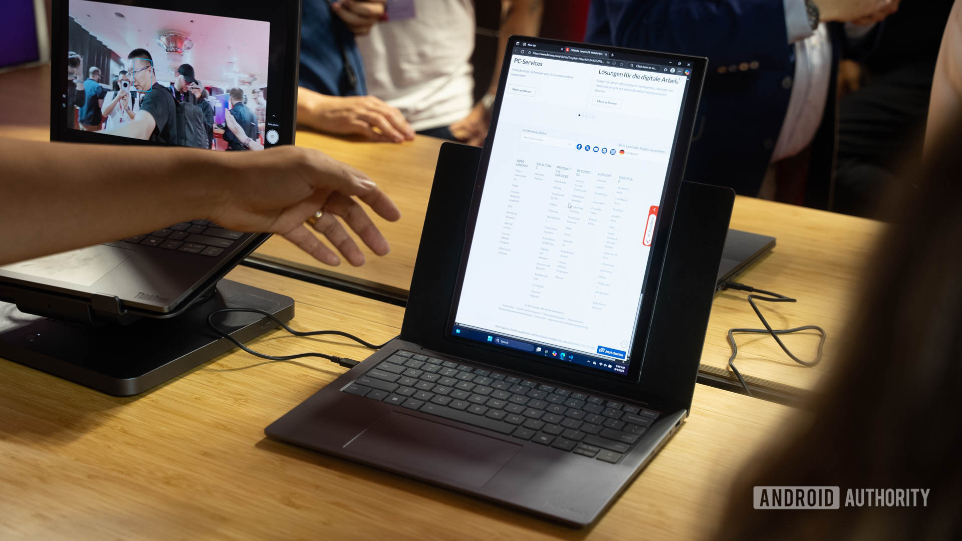 Lenovo ThinkBook VertiFlex Concept with Portrait Mode Lenovo ThinkBook VertiFlex Concept with Portrait Mode