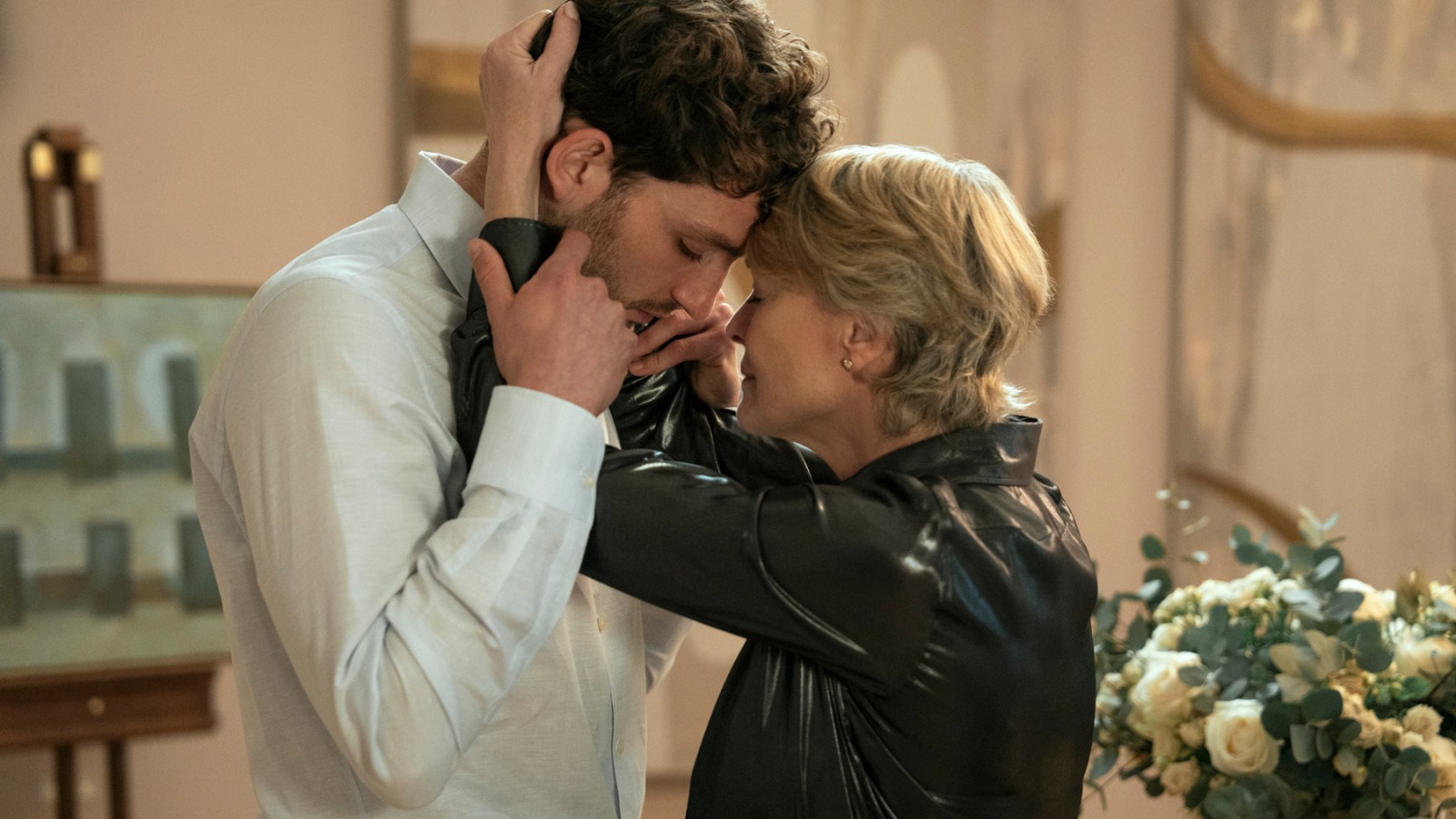 ‘The Girlfriend’: A Gold-Digger Meets a Mama Bear – Rolling Stone