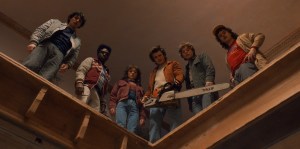STRANGER THINGS. (L to R) Finn Wolfhard as Mike Wheeler, Caleb McLaughlin as Lucas Sinclair, Natalia Dyer as Nancy Wheeler, Joe Keery as Steve Harrington, Charlie Heaton as Jonathan Byers, and Gaten Matarazzo as Dustin Henderson in STRANGER THINGS. Cr. Courtesy of Netflix © 2025