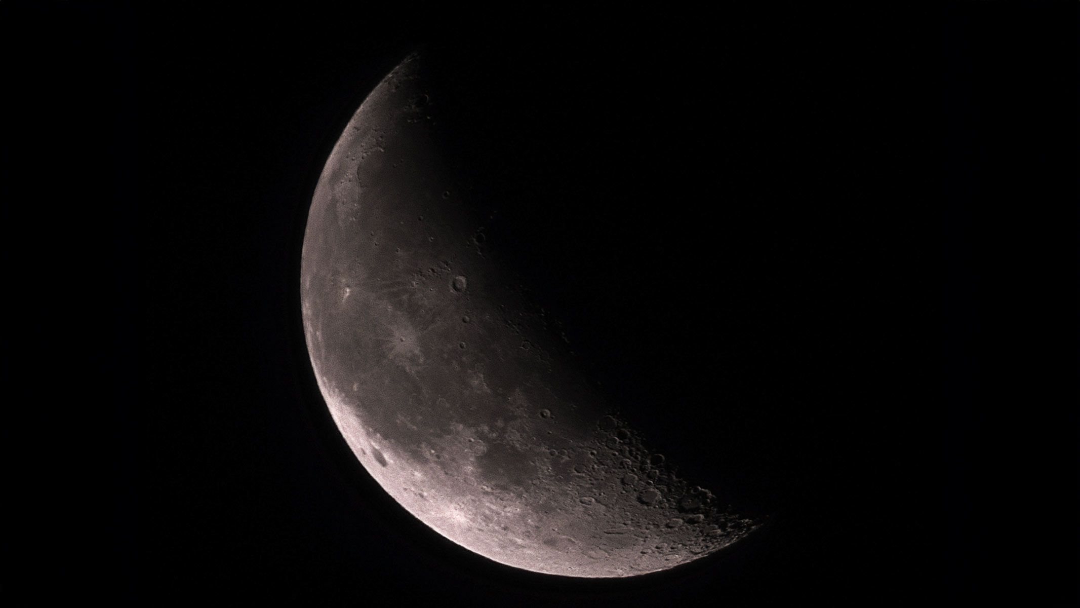 The crescent moon as imaged from a Unistellar Odyssey Pro.