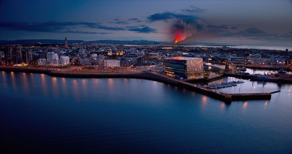 Volcano Express Reykjavik skyline