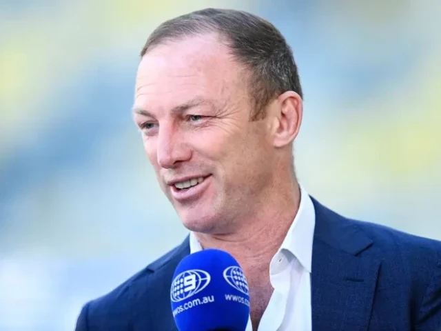Australian rugby league great Lockyer looking to buy ailing London Broncos