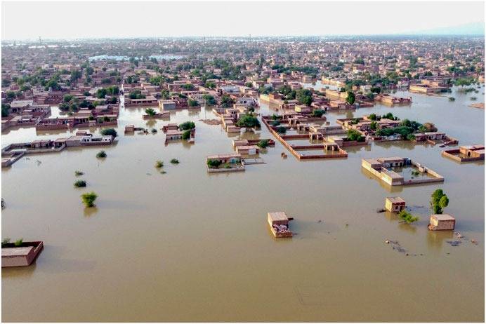 Devastating floods, universities and our responsibilities  
