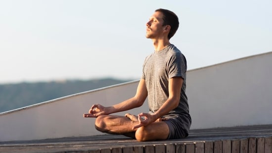 Pranayama for improved blood circulation.(Image by Freepik) Pranayama for improved blood circulation.(Image by Freepik)