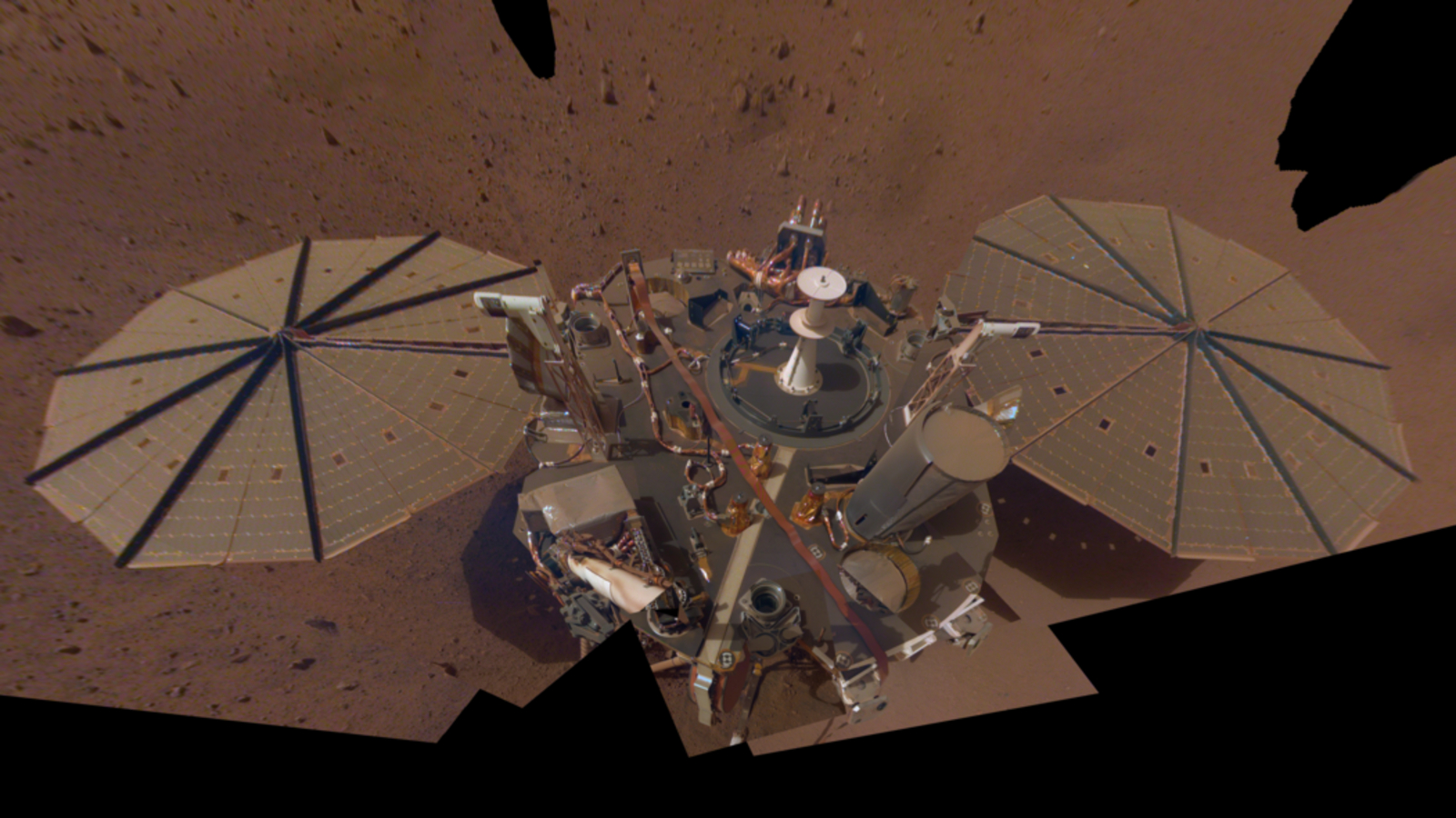 Photo of the InSight lander on Mars