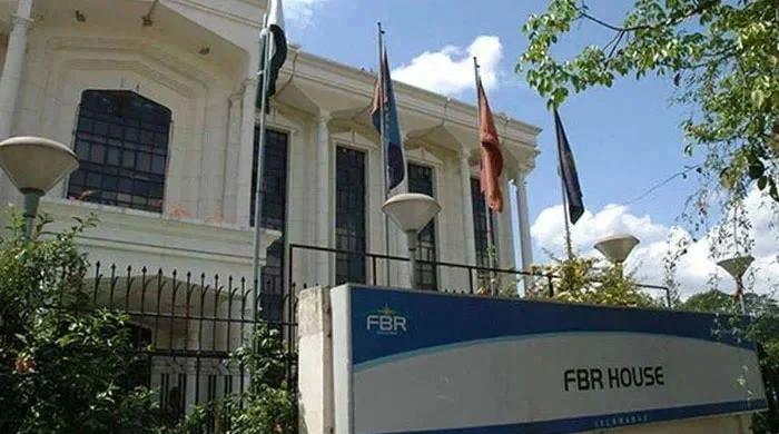 FBR dismisses PCA claim of Rs100bn revenue loss from FCA system