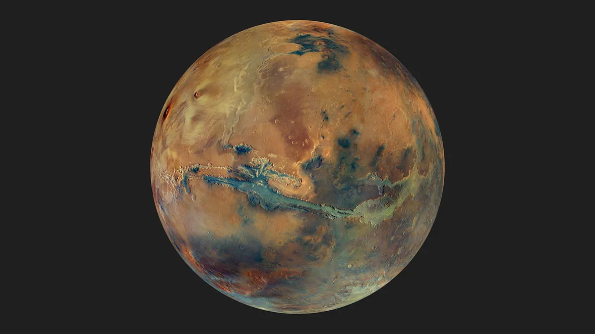 Image of Mars created using data from the ESA Mars Express mission. Will the spacecraft be able to catch a glimpse of comet 3I/ATLAS in October 2025? Credit: ESA/DLR/FU Berlin/G. Michael
